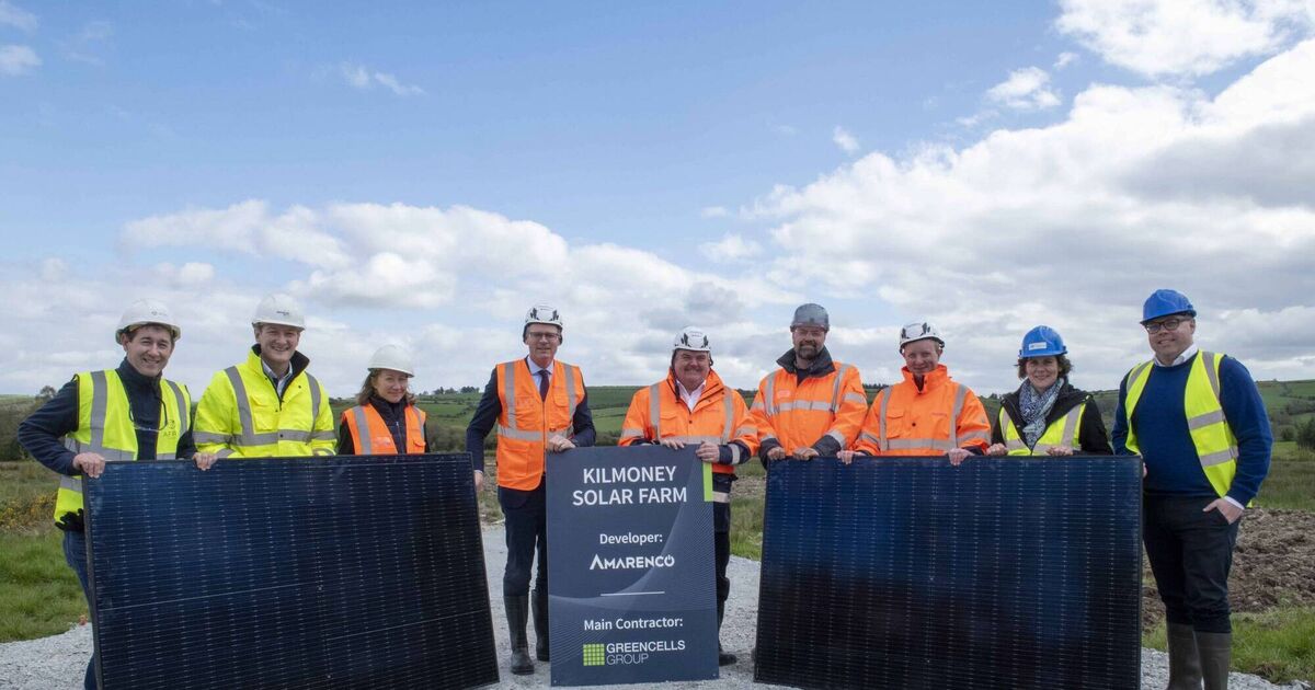 Minister Coveney turns sod on a solar farm near Carrigaline - Vimarsana News
