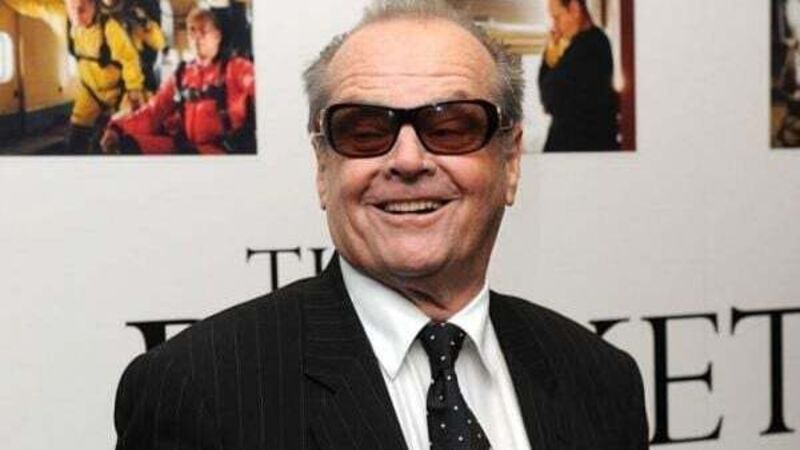 Jack Nicholson hugs LeBron James at NBA game