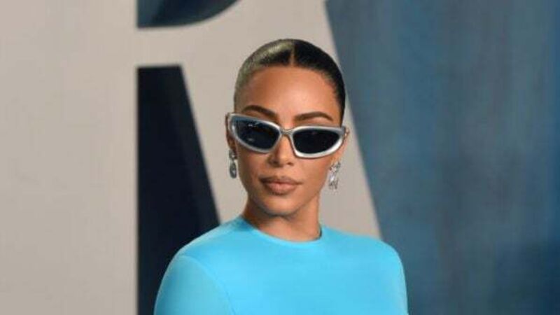 Kim Kardashian officiates her hair stylist’s intimate Las Vegas wedding Kim Kardashian officiates her hair stylist’s intimate Las Vegas wedding