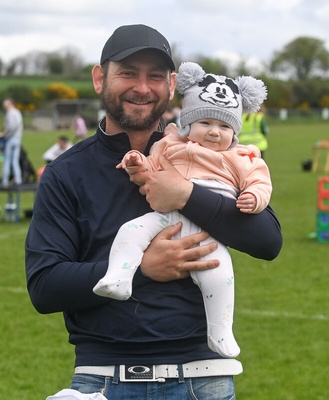  Hannes and Hayley Boch from Banteer, at the Glanfest farmers' market and family fun day, at Glanworth GAA Club. Pic: David Keane.