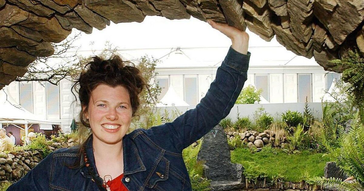 At last, unruly lawns and weeds are cool... and Cork is getting in on the act - Vimarsana News