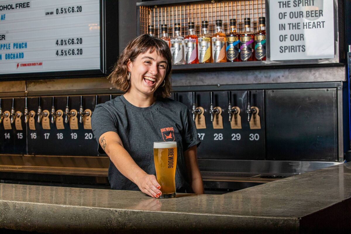 BrewDog Cork opened its doors at 12:00pm on Friday 22nd July, located at 1-2 Courthouse Street, just off Washington Street, in the heart of the Cork city’s thriving craft beer scene.
