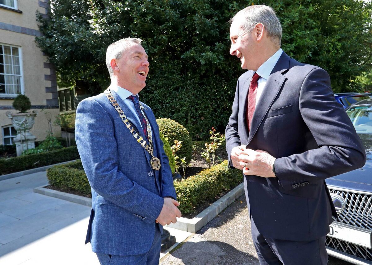 IPU president Seán Martin greeting Tánaiste Micheál Martin who opened the conference. Picture: Jim Coughlan. IPU president Seán Martin greeting Tánaiste Micheál Martin who opened the conference. Picture: Jim Coughlan.