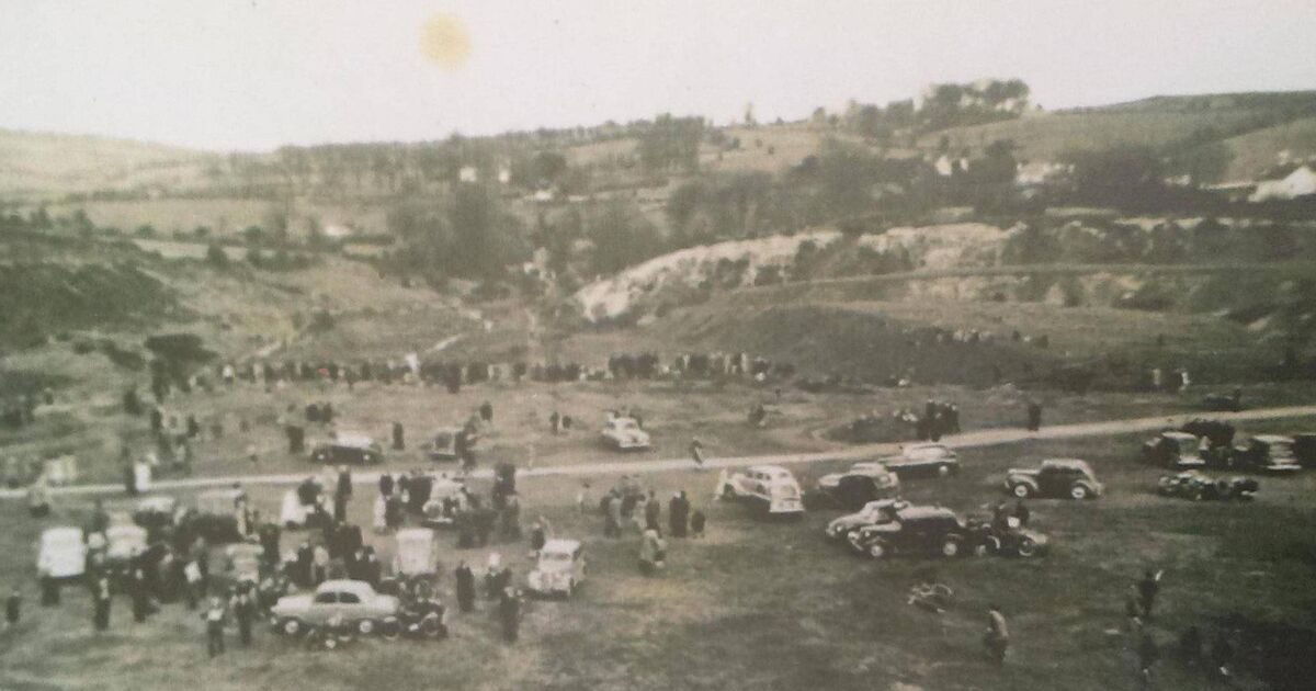 Throwback Thursday: Scrambling motorbike races round the Glen, in Cork city - Vimarsana News