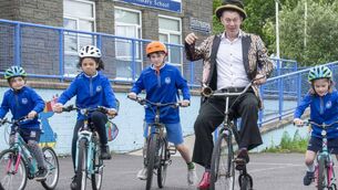 <p class="contextmenu internal_Caption">Pupils from Beaumont Girls NS in Cork with Paul Staniforth from the Wobbly Circus, at the launch of Bike Week 2023, which runs to Sunday, May 21. See www.corkbikeweek.ie for more. 	<span class="contextmenu emphasis CaptionCredit"> Picture: Brian Lougheed</span></p>