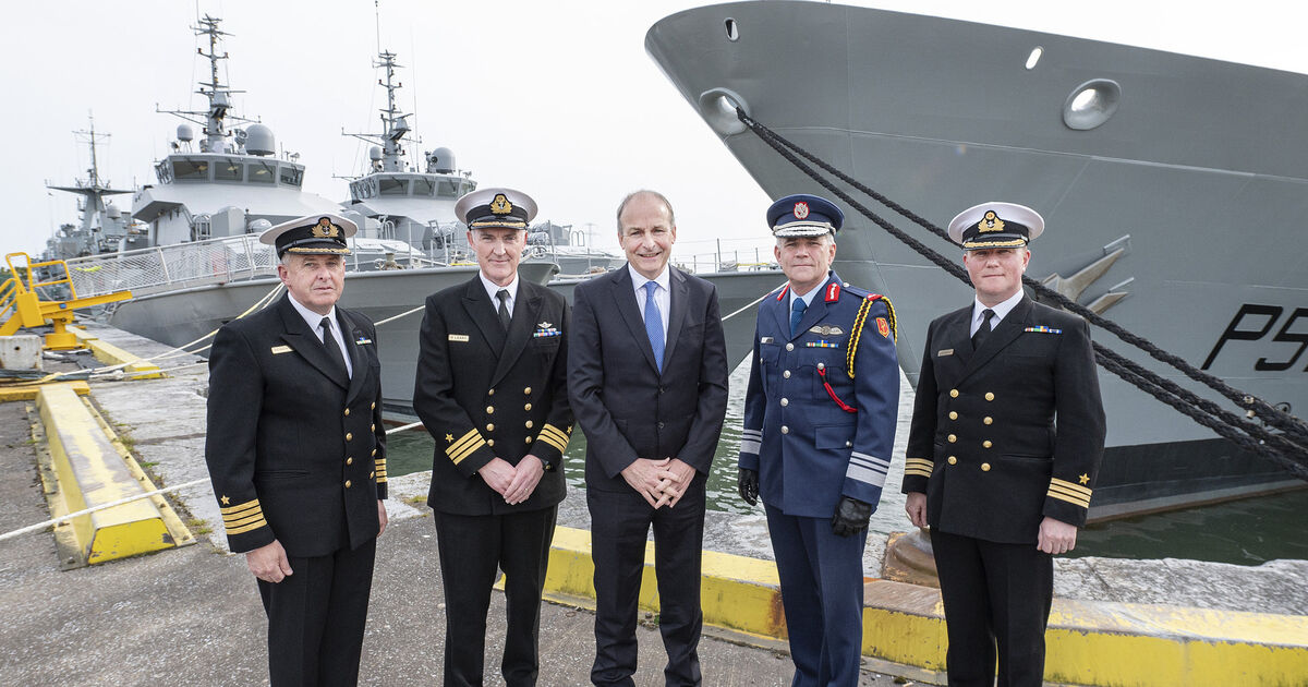 Tánaiste welcomes arrival of new ships into Cork naval base - Vimarsana News