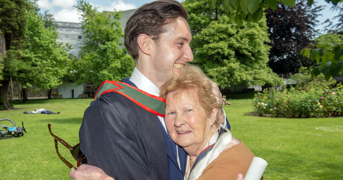 Cork gold-medal winning Olympian graduates from UCC with degree in medicine - Vimarsana News