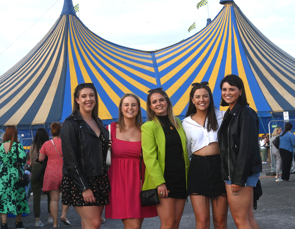  Aoife Millerick, Ladysbridge, Deirdre O'Flaherty, Ballincollig; Caitriona Fuchs, Shangarry, Clodagh Moloney, Abbeyside and Emer O'Sullivan, Drimoleague attending the opening night at the Marquee. Pic Larry Cummins