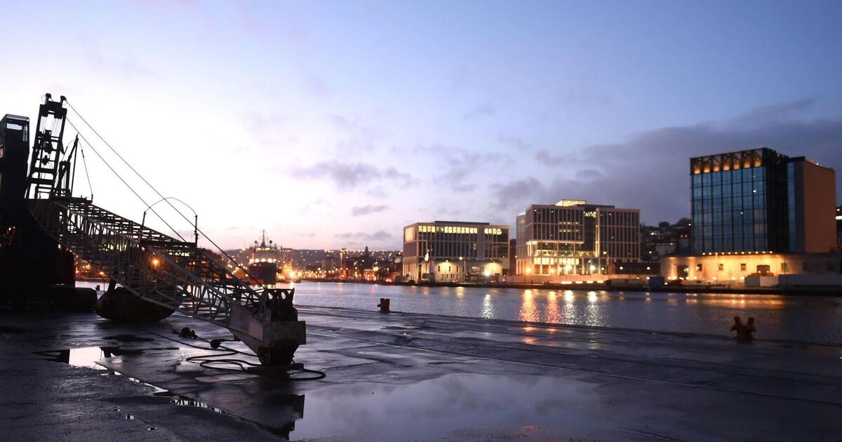 Government to tender for floating accommodation with Cork Harbour among possible options - Vimarsana News