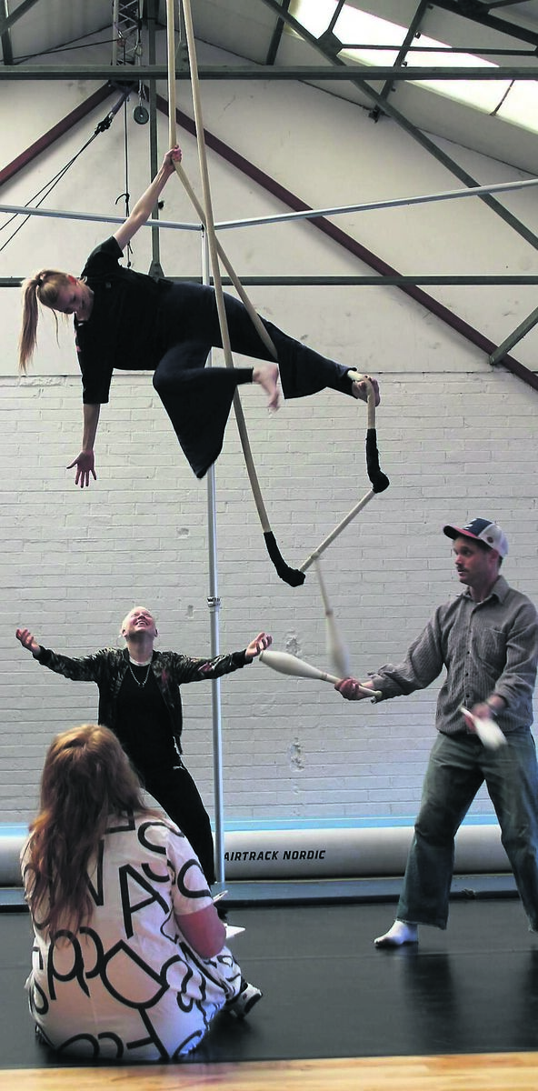 0phelia McCabe, Lidija ola, Cormac Mohally and Noelle Ní Ríagáin in rehearsal for the Four Lovers as part of the Cork Midsummer Festival at the Circus Factory Picture: Ann Marie O’Sullivan 0phelia McCabe, Lidija ola, Cormac Mohally and Noelle Ní Ríagáin in rehearsal for the Four Lovers as part of the Cork Midsummer Festival at the Circus Factory Picture: Ann Marie O’Sullivan