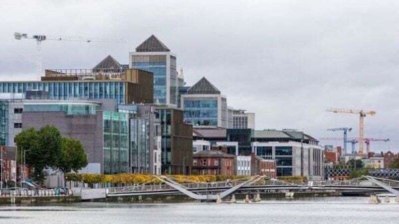 Domestic economy returns to growth in first quarter