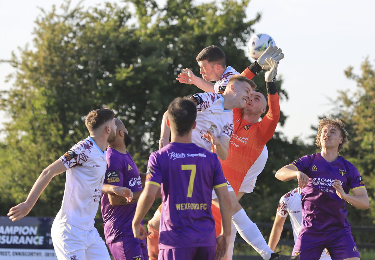 Cobh Ramblers fall to late goal away to Wexford