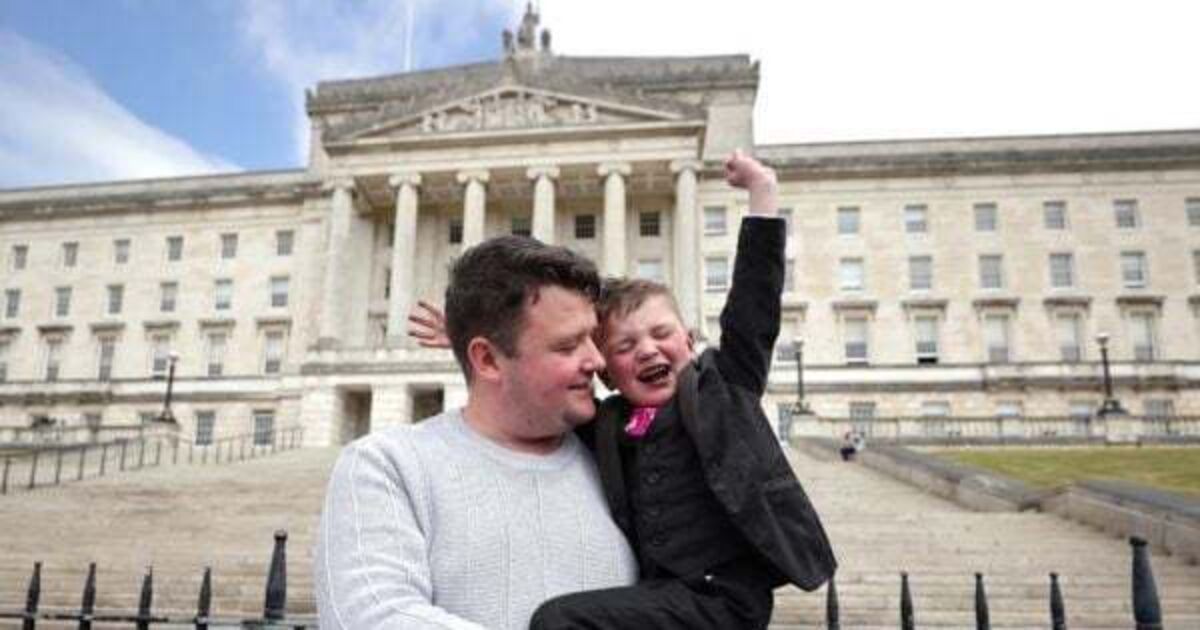 Dáithí Mac Gabhann granted Freedom of Belfast - Vimarsana News