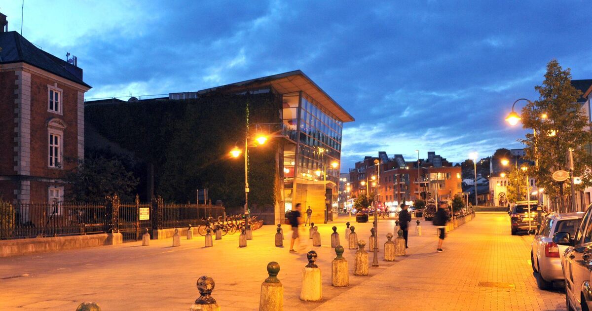 Cork Opera House to stage classic Twelve Angry Men - Vimarsana News