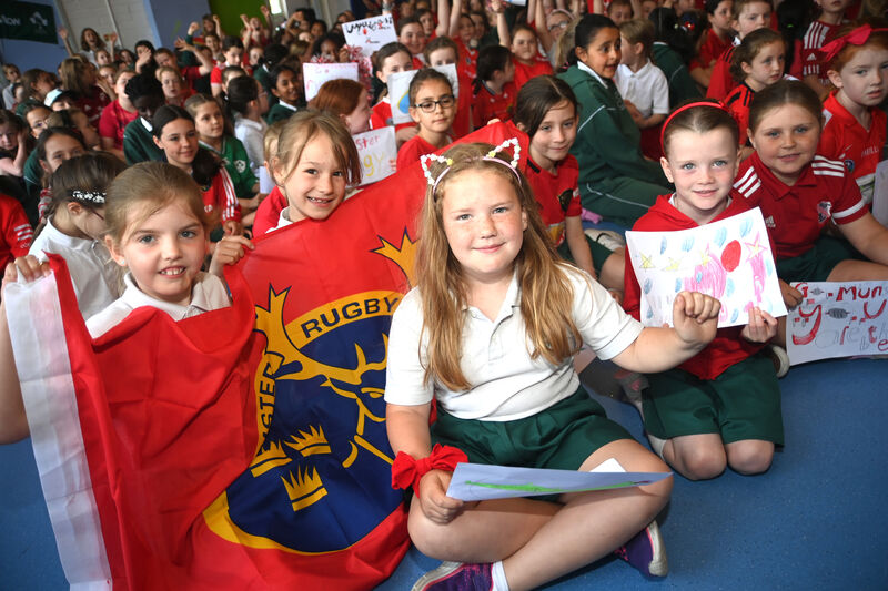 Pupils Fiadh, Amelia, Haylie, Isla and Jess show their support. Pic: Larry Cummins Pupils Fiadh, Amelia, Haylie, Isla and Jess show their support. Pic: Larry Cummins