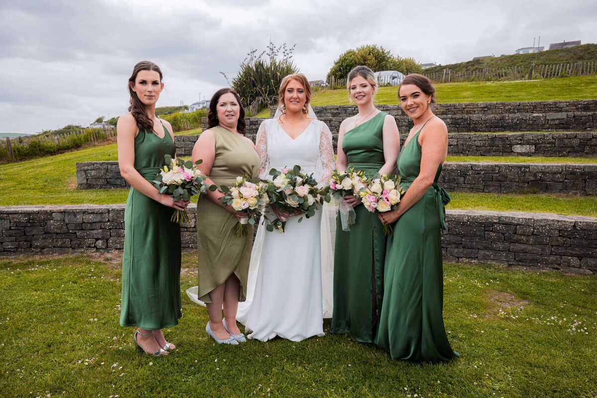 Friend of 18 years, Kiah, was maid of honour, and high school friends Serena and Ailbhe were bridesmaids, along with John’s sister Mary.