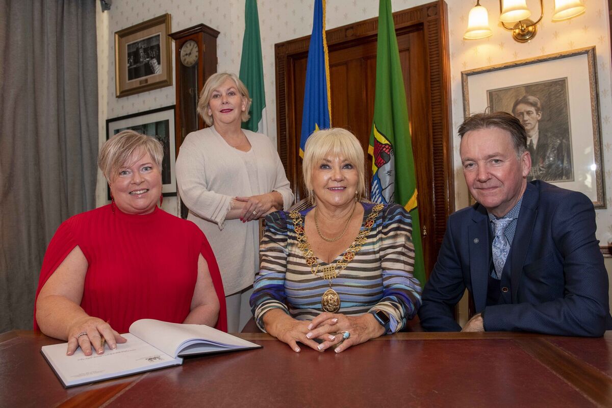 Elmarie Mawe and her husband Conor Tannon with the Lord Mayor of Cork, Cllr. Deirdre Forde and Ann Doherty, Chief Executive, Cork City Council, at the Lord Mayor's (Cllr. Deirdre Forde) Civic and Cultural Awards 2023 and The Lord Mayor's Community and Voluntary Awards 2023 which took place at Cork City Hall. Elmarie Mawe and her husband Conor Tannon with the Lord Mayor of Cork, Cllr. Deirdre Forde and Ann Doherty, Chief Executive, Cork City Council, at the Lord Mayor's (Cllr. Deirdre Forde) Civic and Cultural Awards 2023 and The Lord Mayor's Community and Voluntary Awards 2023 which took place at Cork City Hall.