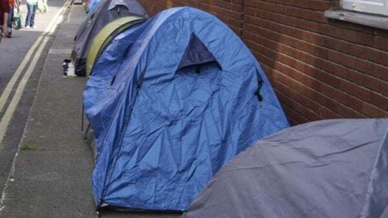 Four unaccompanied children among 1,400 asylum seekers forced to sleep rough