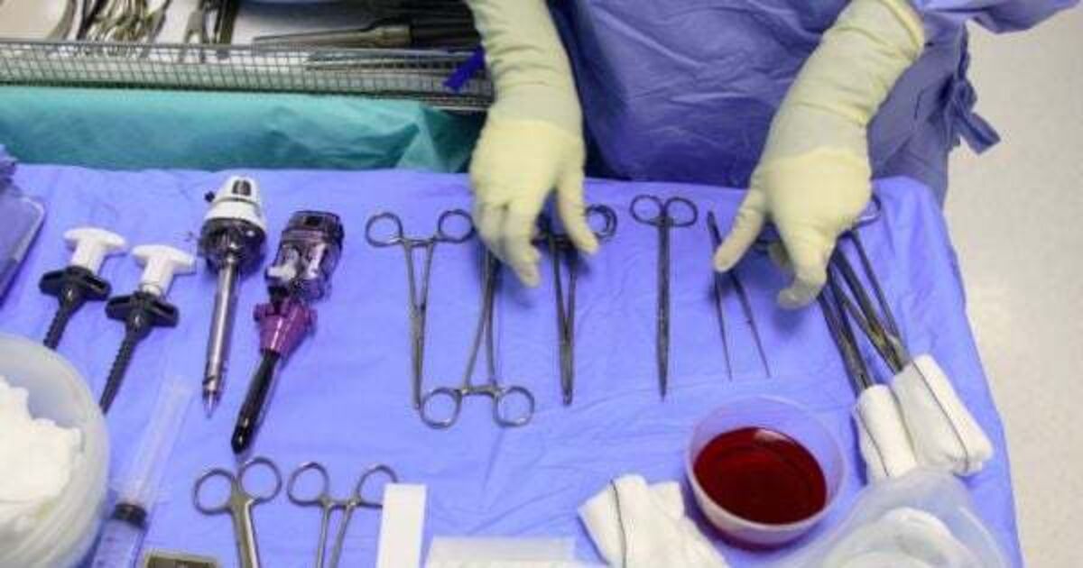 Surgeon who claims he was on enforced sick leave can return to work, court hears - Vimarsana News