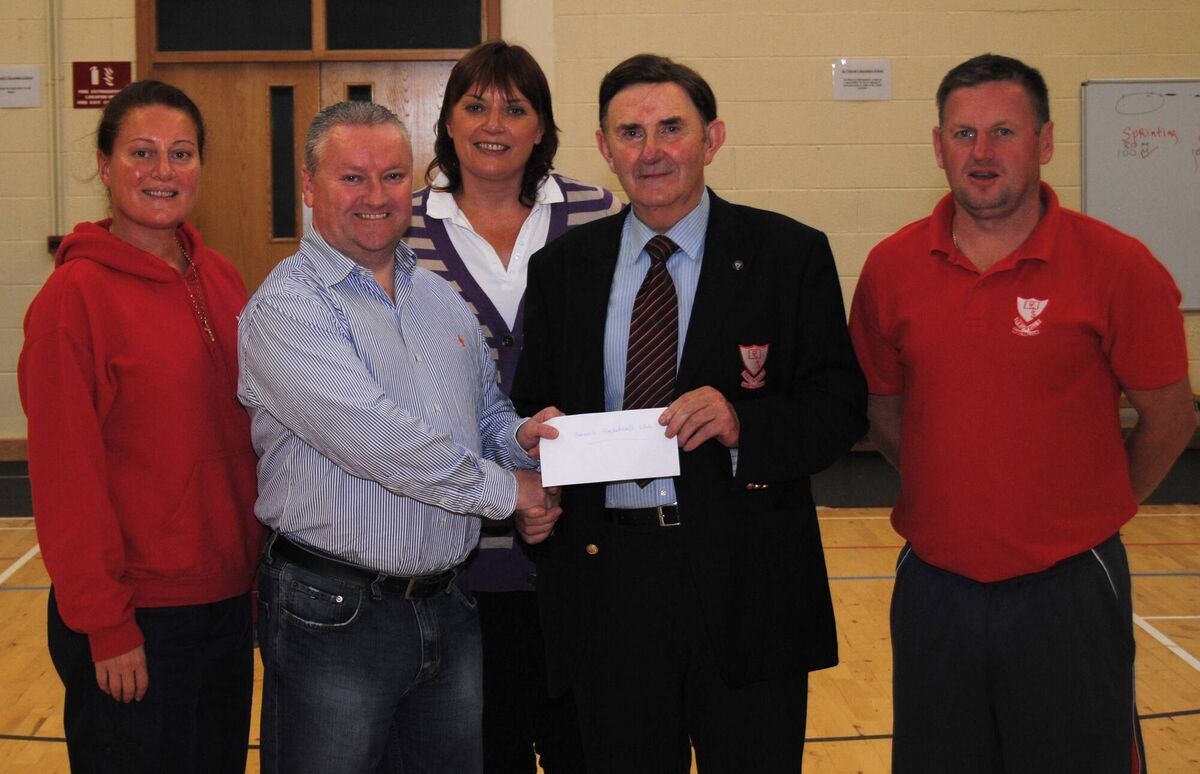 Michelle Tobin (Joint National League Team Manager), Tom Singleton (Singleton Supervalu), Ann Foley (Joint National League Team Manager), Andrew Drumm (Club Chairman and Founder Member), Kieran O'Leary (Head Coach). Michelle Tobin (Joint National League Team Manager), Tom Singleton (Singleton Supervalu), Ann Foley (Joint National League Team Manager), Andrew Drumm (Club Chairman and Founder Member), Kieran O'Leary (Head Coach).
