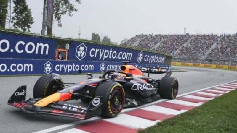 Max Verstappen fastest as Carlos Sainz crashes out of rain-hit Canadian practice