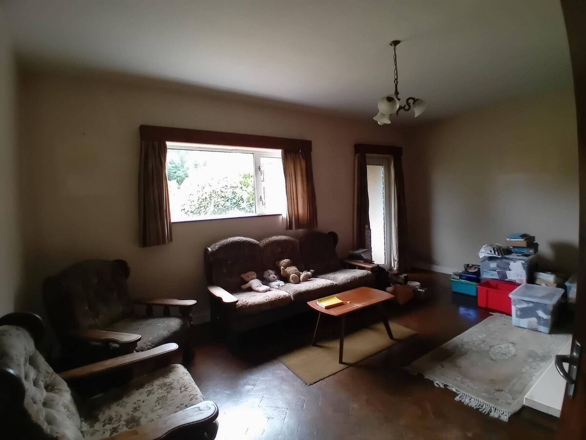 The property requires around €100,000 of modernisation work.