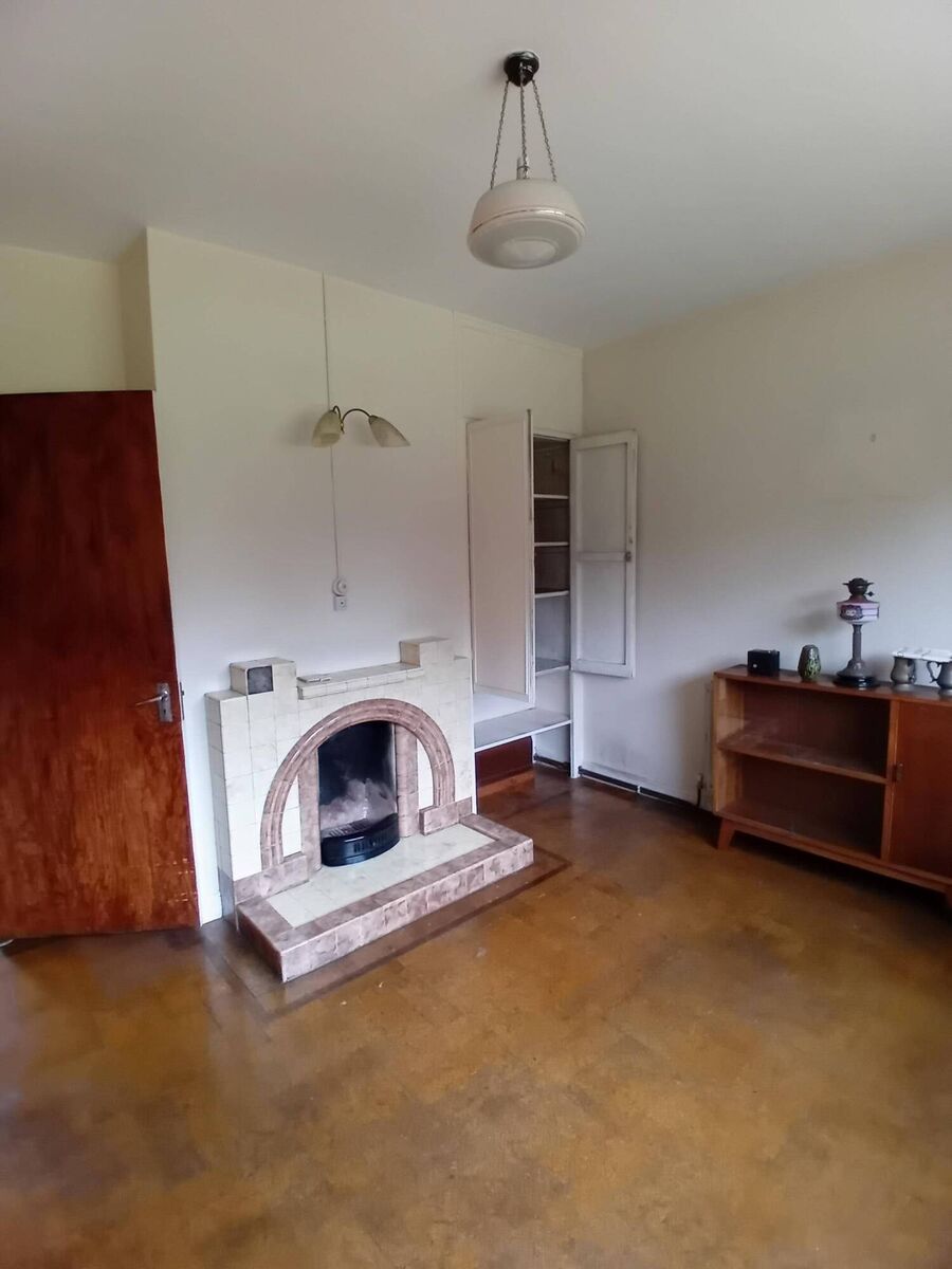 The property qualifies for the housing renovation grant as it has been lying empty for more than three years. 