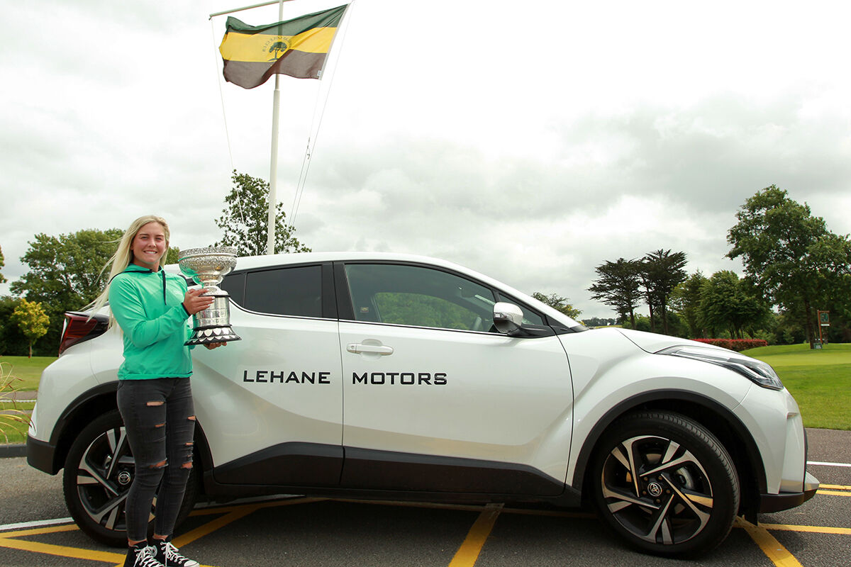 Sarah Byrne pictured back at Douglas Golf Club with the Irish Women’s Close Trophy after her win on Sunday. Sarah Byrne pictured back at Douglas Golf Club with the Irish Women’s Close Trophy after her win on Sunday.