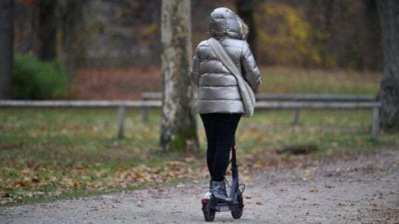 One in seven want e-scooters banned, according to survey