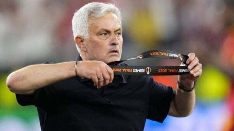Roma boss Jose Mourinho handed 10-day Serie A ban for referee comments Roma boss Jose Mourinho handed 10-day Serie A ban for referee comments