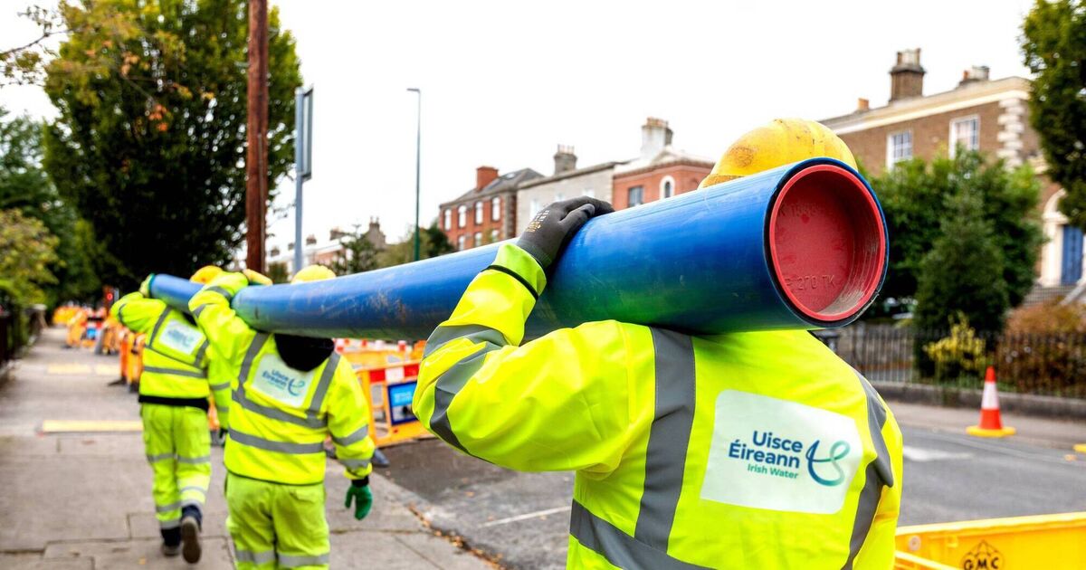 Water tankers deliver emergency supplies to parts of Blarney and Tower - Vimarsana News