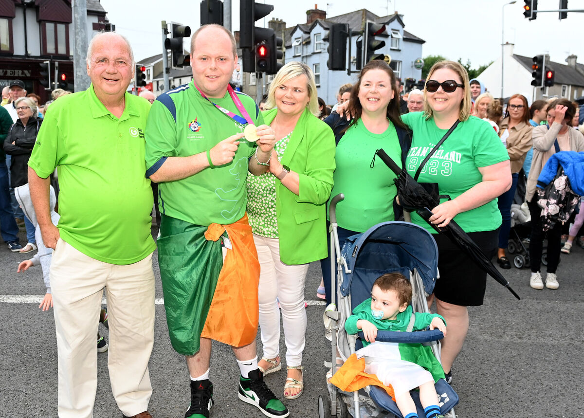 Stephen O'Leary, with his parents PJ and Maire, sisters Rachel and Lisa and his nephew Fionn. Picture: Eddie O'Hare