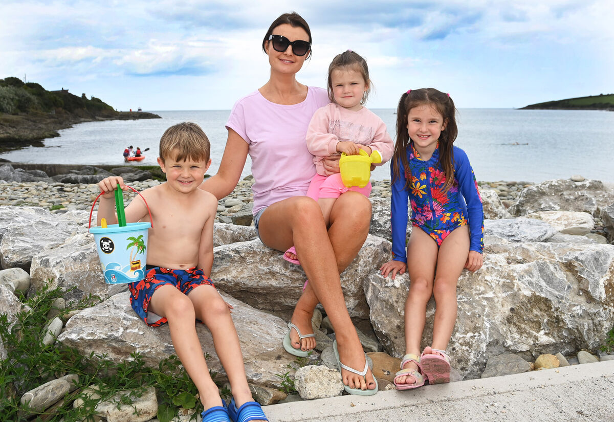 Maire O'Sullivan and her children Rua, Eabha and Fia from Waterfall enjoying a day at the beach in Fountainstown, Co. Cork. Picture; Eddie O'Hare