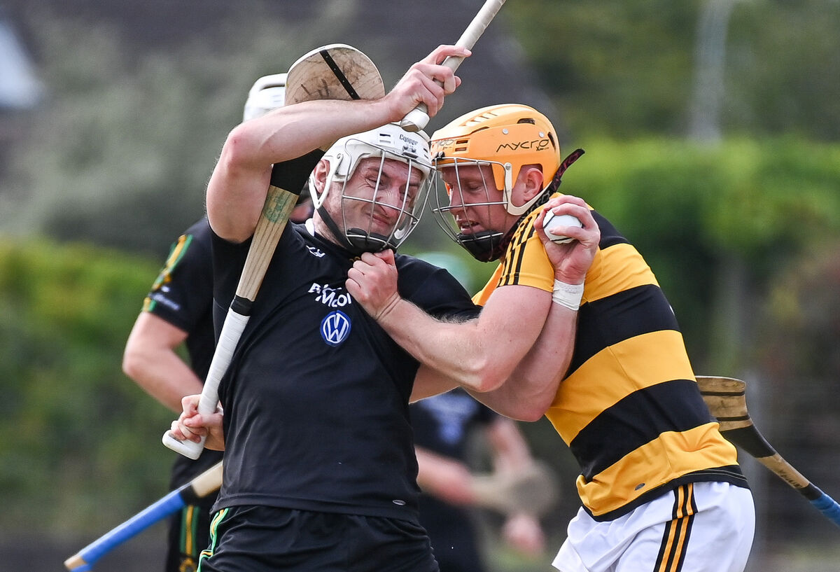 Glen Rovers' Patrick Horgan is strongly challenged by Na Piarsaigh's Eddie Gunning. Picture: David Keane. Glen Rovers' Patrick Horgan is strongly challenged by Na Piarsaigh's Eddie Gunning. Picture: David Keane.