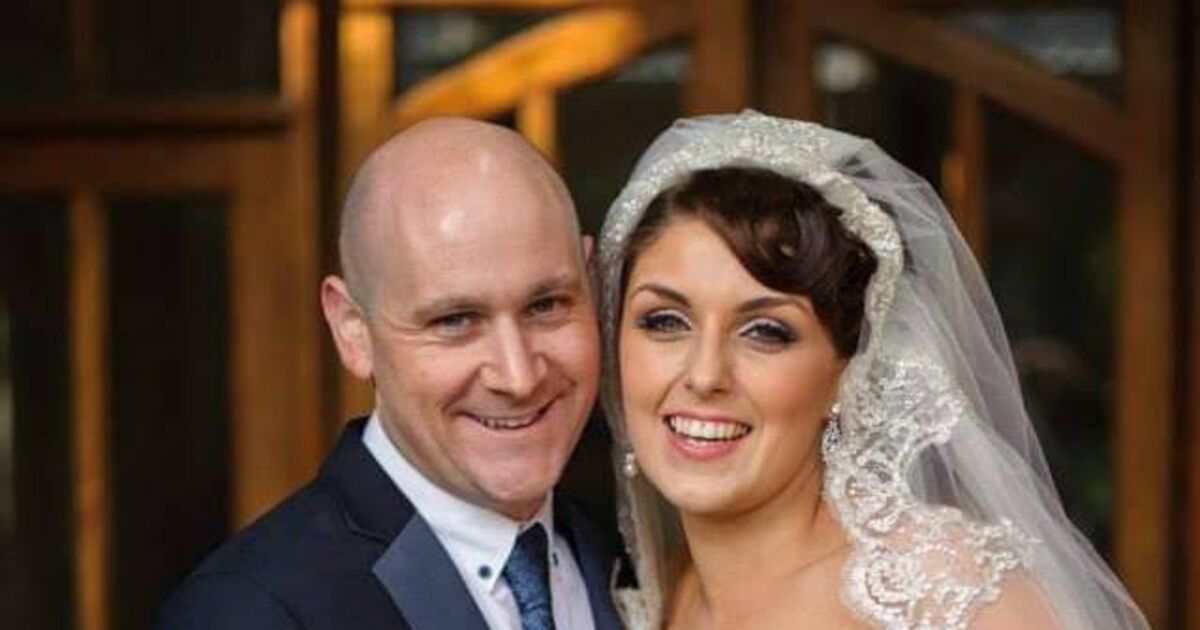 How I Met My Partner: New 'Lisa life' for Cork man who found love at bus stop - Vimarsana News
