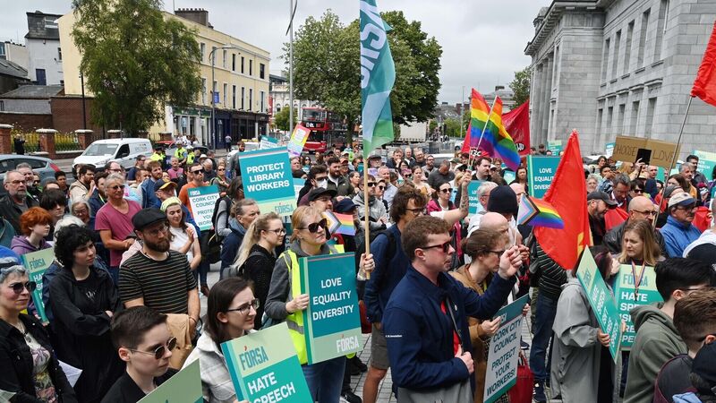 Union members on library staff not consulted about rally, claims Cork City Council Union members on library staff not consulted about rally, claims Cork City Council
