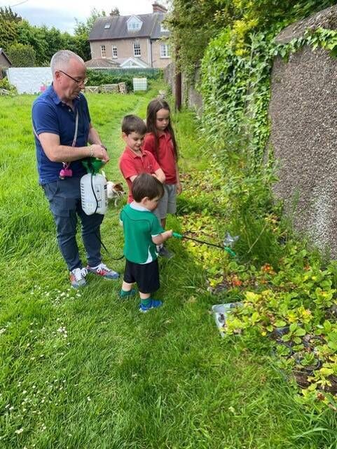 Finbarr O'Riordan with his kids, Jess, Stephen and Tom at Ballinlough Community Garden Finbarr O'Riordan with his kids, Jess, Stephen and Tom at Ballinlough Community Garden