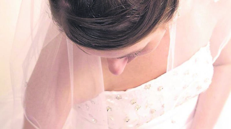 Summer Soap (Episode 11): Charlotte plans her wedding Summer Soap (Episode 11): Charlotte plans her wedding