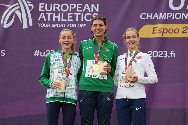Sophie O’Sullivan, middle, gold medal winner, unleashed a finishing kick which would ultimately see her run to gold a 4:07.18 PB. Sarah Healy, silver crossed just behind in 4:07.36 with Britain’s Shannon Flockhart third in 4:08.37 Sophie O’Sullivan, middle, gold medal winner, unleashed a finishing kick which would ultimately see her run to gold a 4:07.18 PB. Sarah Healy, silver crossed just behind in 4:07.36 with Britain’s Shannon Flockhart third in 4:08.37