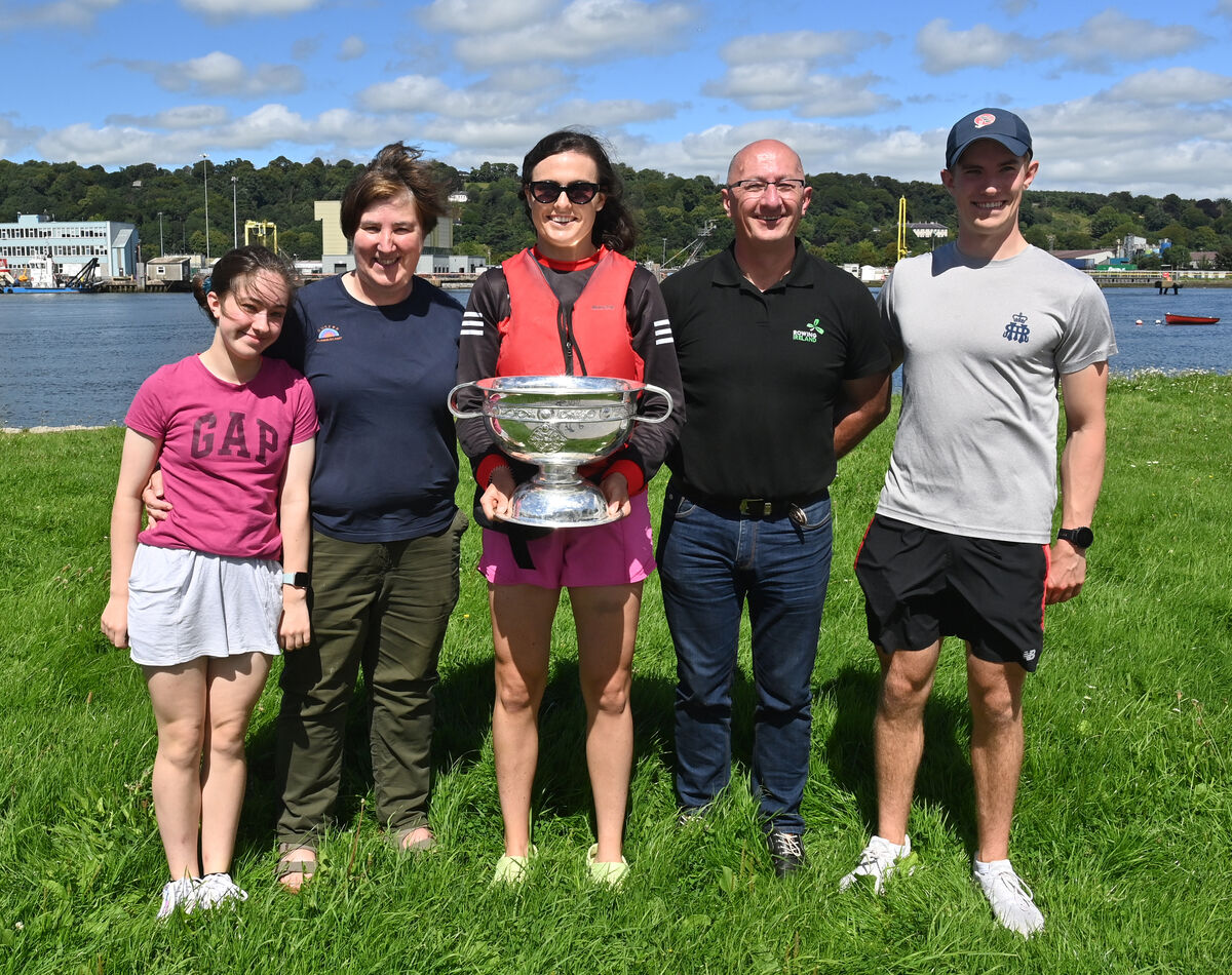  All-Ireland winner Hannah Looney with Cork Boat Club Captain Donal Cronin and family members Áine, Anne and Michael. Picture: Dan Linehan