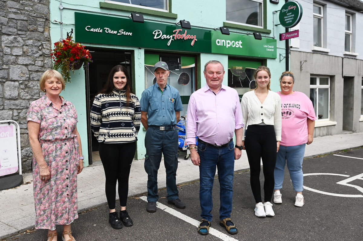 Ted Burke, (3rd right) postmaster with staff, Mary Cantillon, Abigail Enright, Charlene O'Rourke and Danielle Brennan and Dan O'Brien postman at Liscarroll post office . Picture; Eddie O'Hare Ted Burke, (3rd right) postmaster with staff, Mary Cantillon, Abigail Enright, Charlene O'Rourke and Danielle Brennan and Dan O'Brien postman at Liscarroll post office . Picture; Eddie O'Hare