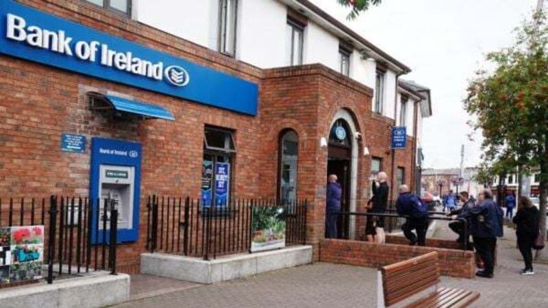 Bank of Ireland boss apologises for ‘significant technology outage’