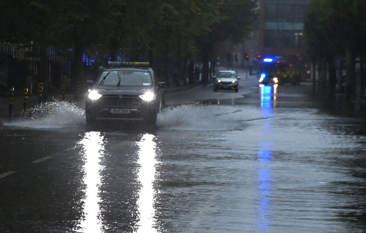 Flooding in South Terrace in Cork city following heavy rain . Picture; Eddie O'Hare