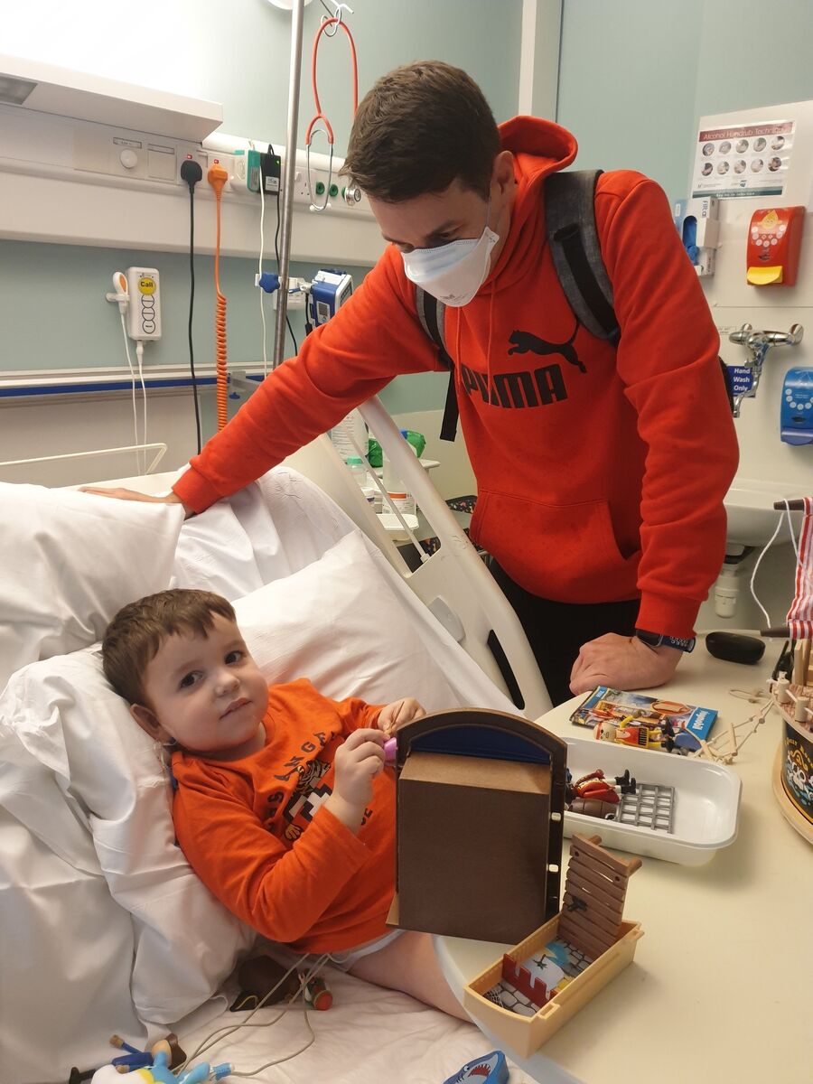Zack and Michael meeting up again in Oct. 22 for the first time after the transplant.