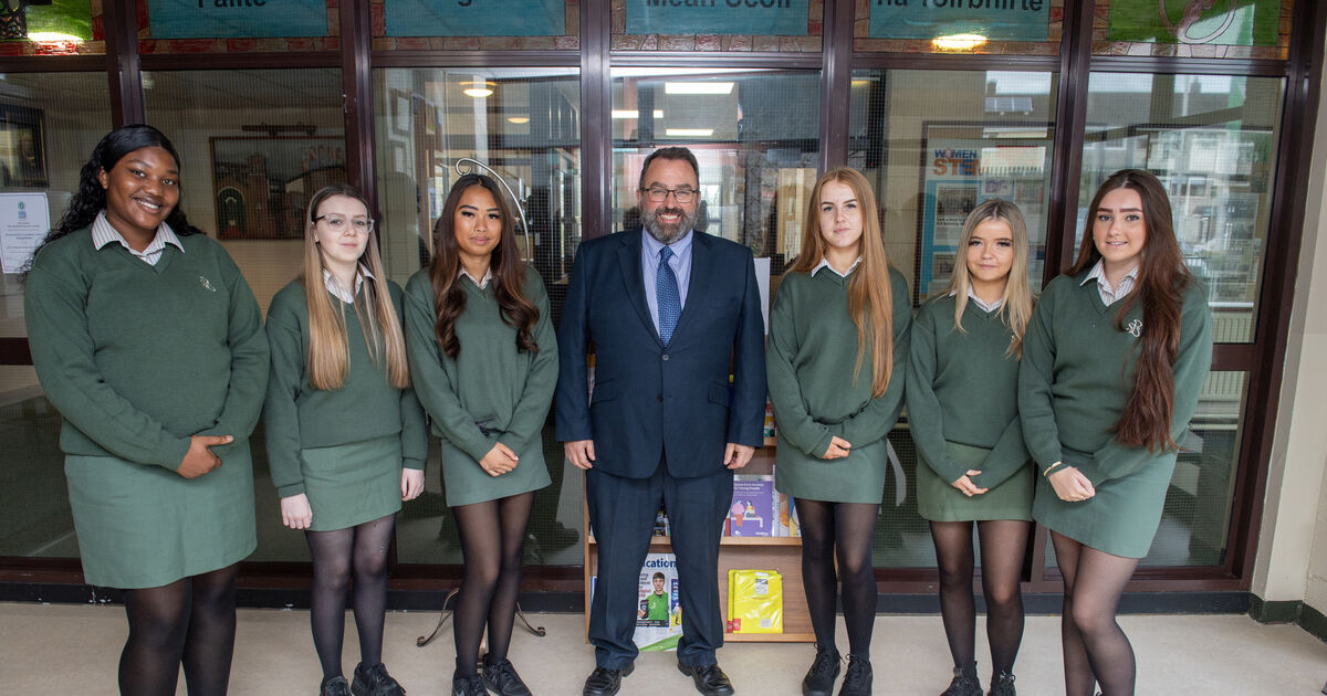 PICS: Ballyphehane students settle into school life as academic year gets underway - Vimarsana News