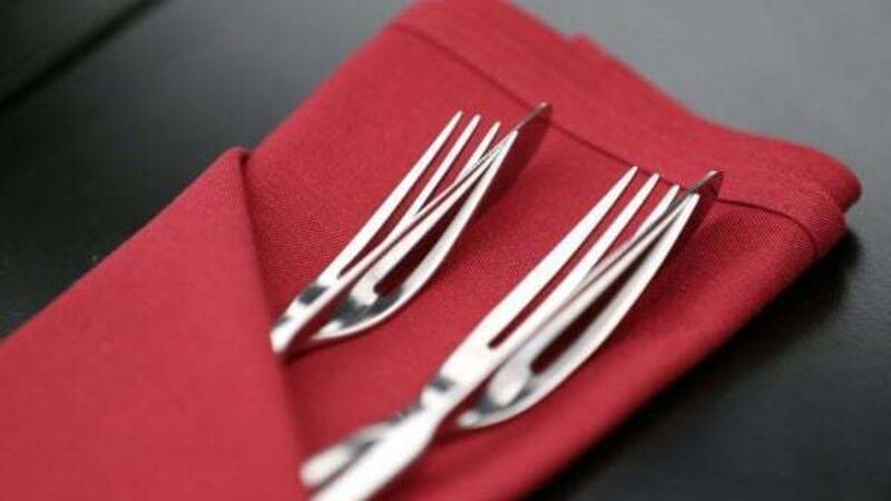 VAT on hotels and restaurants returns to 13.5%
