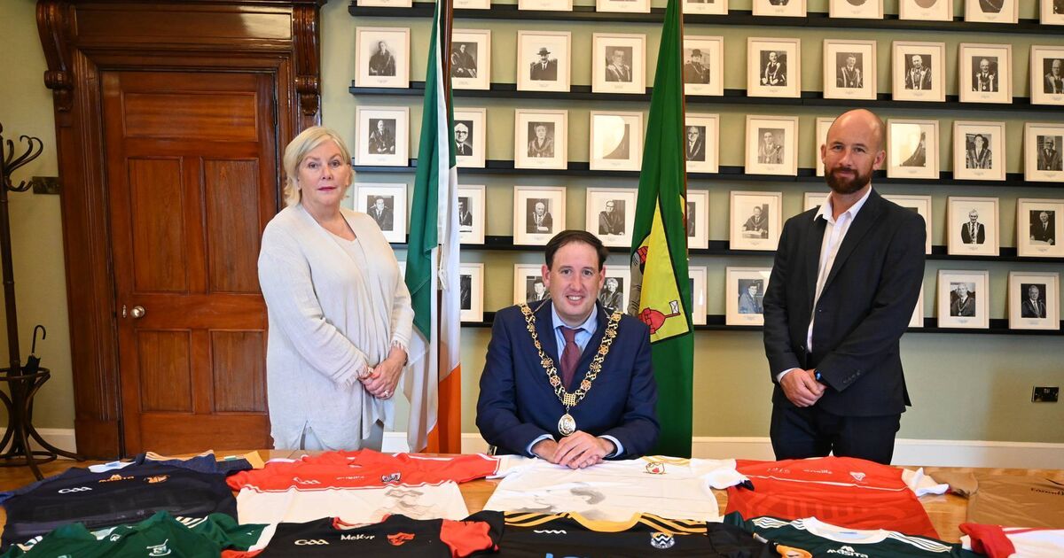 Cork GAA club's commemorative jerseys to go on display - Vimarsana News