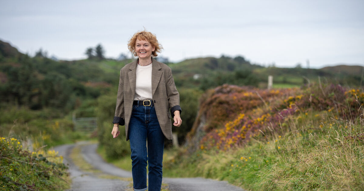 WATCH: Women of the Islands -  Meet the West Cork woman who has taken Bere Island to her heart - Vimarsana News