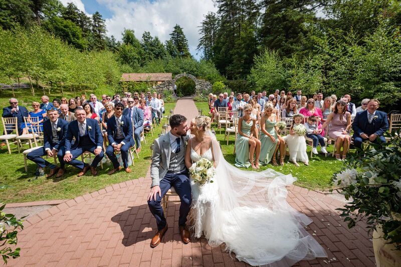 Around 80 guests joined the happy couple for an outdoor ceremony at Fernhill House Hotel in Clonakilty, where they continued the celebrations afterwards.