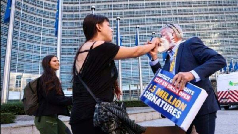 Ryanair boss Michael O’Leary hit with cream pies by eco activists